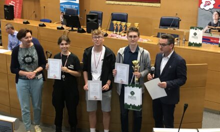 Zwycięstwo w XIV Miejskim Turnieju  Języka Angielskiego